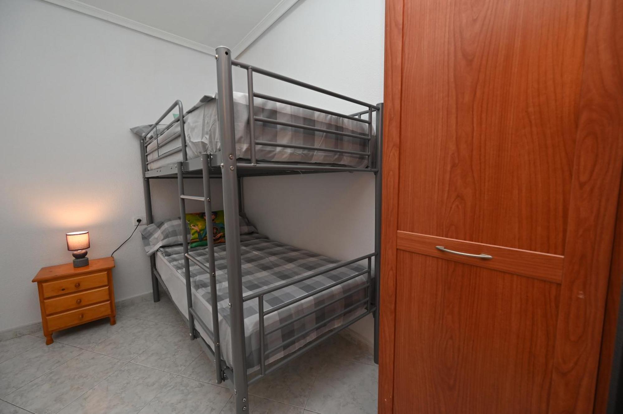 Apartamento En Torrevieja Alicante Zewnętrze zdjęcie